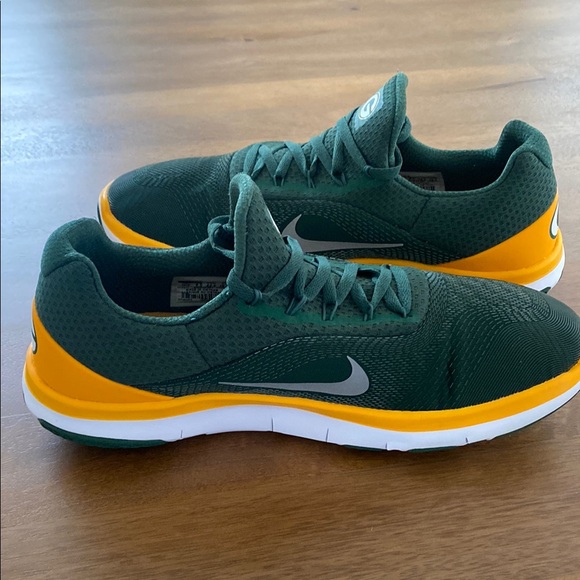 Rare Green Bay Packers Nike Free Green and Yellow Men's Shoes - Picture 3 of 10